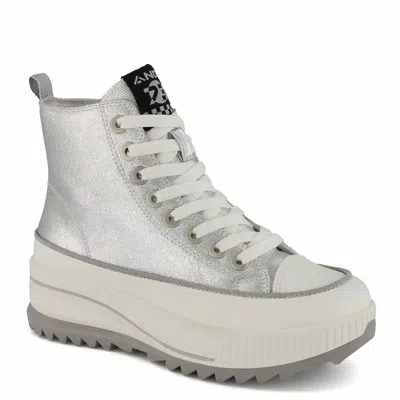 ANDREA WOMEN'S PLATFORM METALLIC SNEAKER BOOTIES IN SILVER