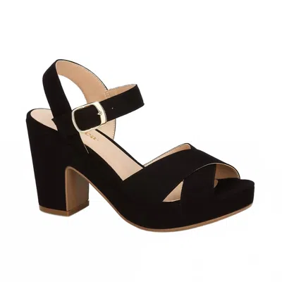 Andrea Women's Platform Sandal In Black