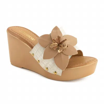 Andrea Women's Summer Wedge Sandals In Bone In Multi