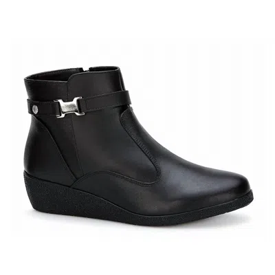Andrea Women's Wedge Leather Booties In Black
