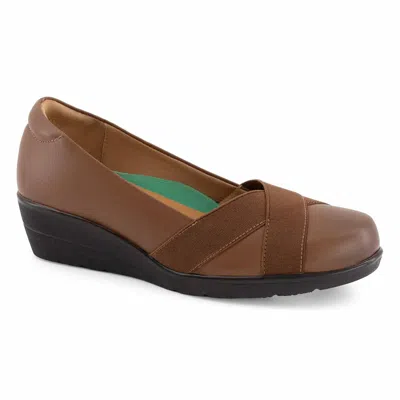 Andrea Women's Wedge Leather Loafers In Brown