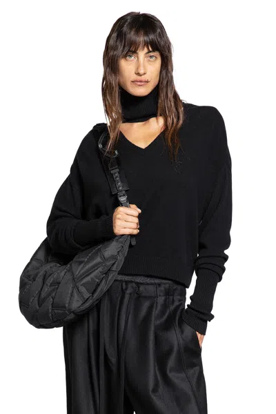 Andrea Ya' Aqov V Neck Pullover In Black