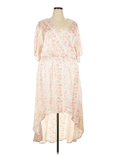 Pre-owned Andree By Unit Casual Dress In Ivory