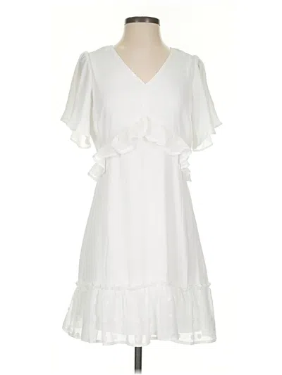 Pre-owned Andree By Unit Casual Dress In White