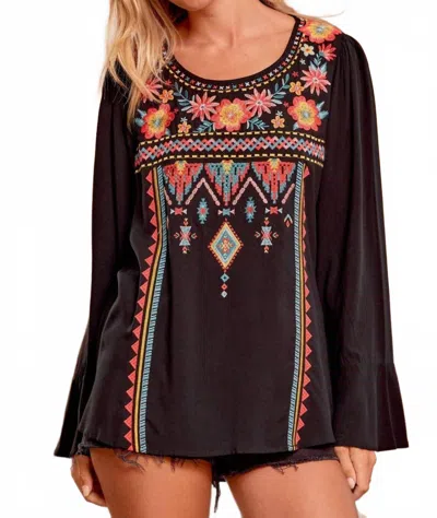Andree By Unit Embroidered Bell Sleeve Top In Black