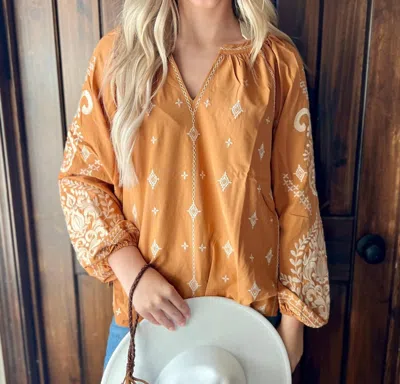 Andree By Unit Embroidered Sunrise Top In Yellow