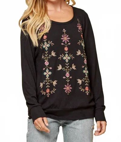 Andree By Unit Floral Embroidered Pullover Top In Black