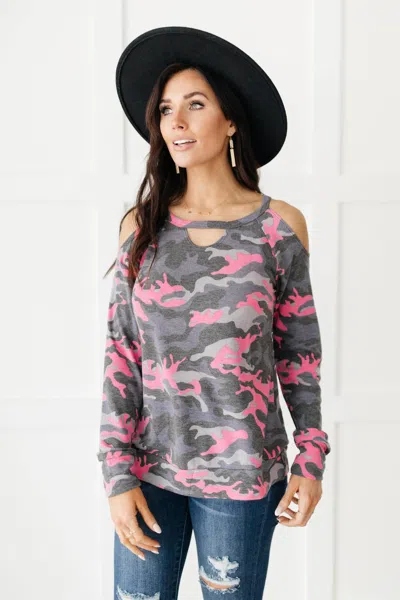 Andree By Unit Hot Camo Cold Shoulder Top In Grey