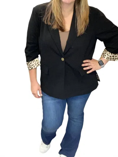 Andree By Unit Leopard Accent Blazer In Black