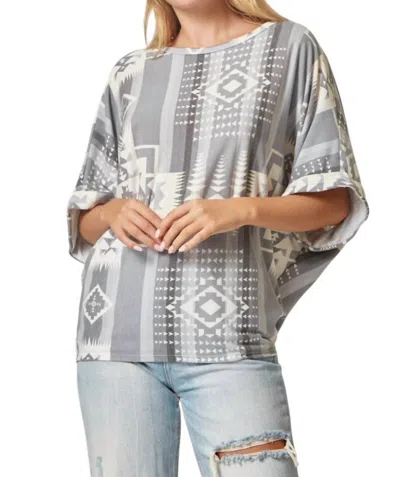 Andree By Unit Makes Me Smile Knit Top In Grey