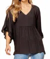 Andree By Unit Ruffle Sleeve Top In Black In Black