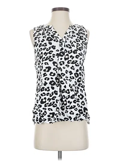Pre-owned Andree By Unit Sleeveless Blouse In White