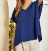 Andree By Unit Textured V-neck Top In Navy Blue
