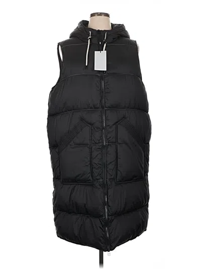 Andrew Marc Sport Vest In Black
