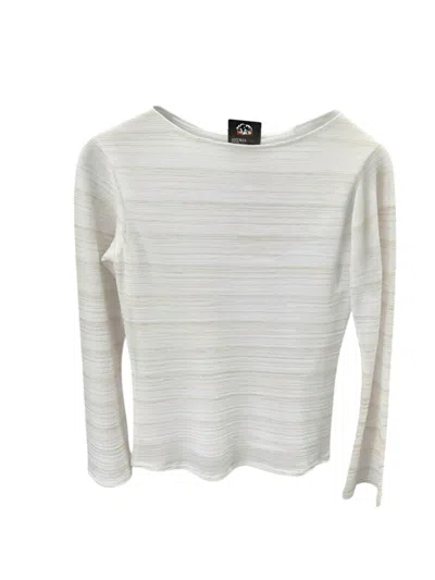 Andria Lieu Tina Top In White/gold In Multi