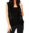 Angel Abstract Stitch Reversible Hooded Vest In Black/white In Multi