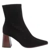 Angel Alarcon Boots In Brown