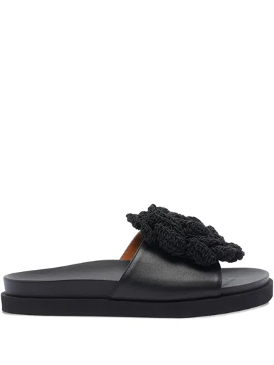 Angel Alarcon Leather Flat Sandals In Black