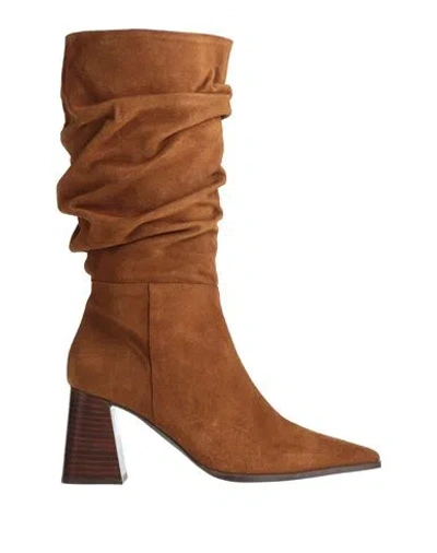 Angel Alarcon Ángel Alarcón Woman Boot Tan Size 9 Leather In Brown