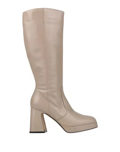 Angel Alarcon Ángel Alarcón Woman Boot Taupe Size 6 Leather In Gray