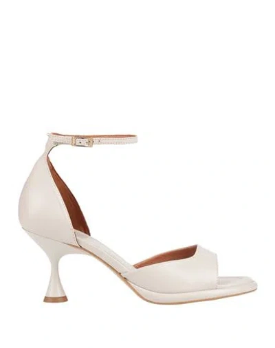 Angel Alarcon Ángel Alarcón Woman Sandals Light Grey Size 10 Leather In White