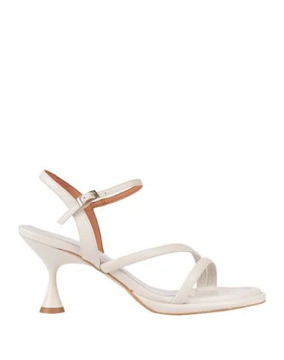 Angel Alarcon Ángel Alarcón Woman Sandals Light Grey Size 5 Leather In White