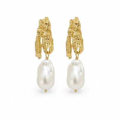 Angel Barocco Women's Gold / White Baroque Pearl Textured Gold Drop Earrings In Gold/white