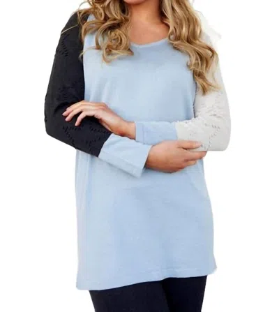 Angel Color Block V-neck Pullover In Ice Combo In Blue