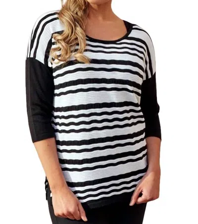 Angel Zig Zag Crew In White/black In Blue