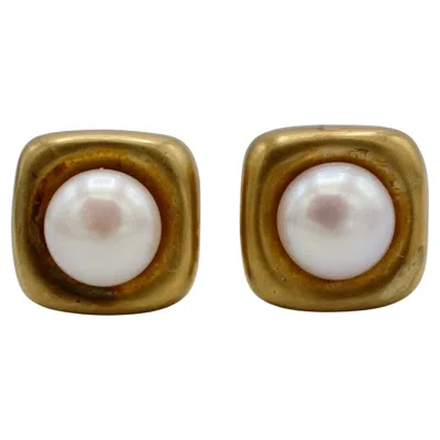 Pre-owned Angela Cummings 1988 18 Karat Yellow Gold Pearl Clip-on Earrings