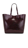 Shop Anine Bing Elly Tote In Bordeaux