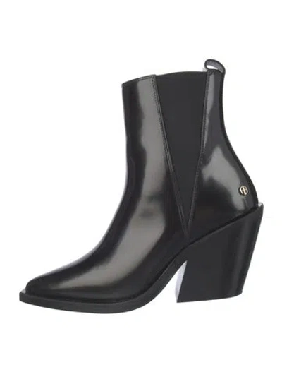 Pre-owned Anine Bing Leather Chelsea Boots In Black