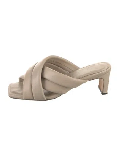 Pre-owned Anine Bing Leather Slides In Neutrals