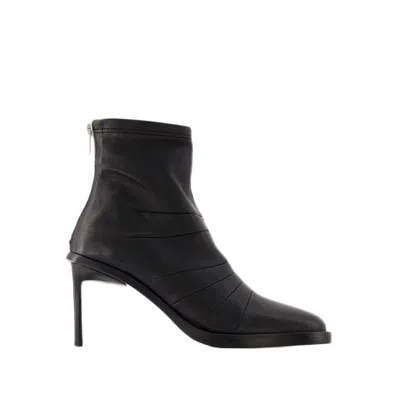 Ann Demeulemeester Hedy 95 Ankle Boots In Black