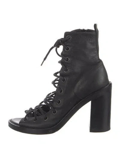 Pre-owned Ann Demeulemeester Leather Sandals In Black