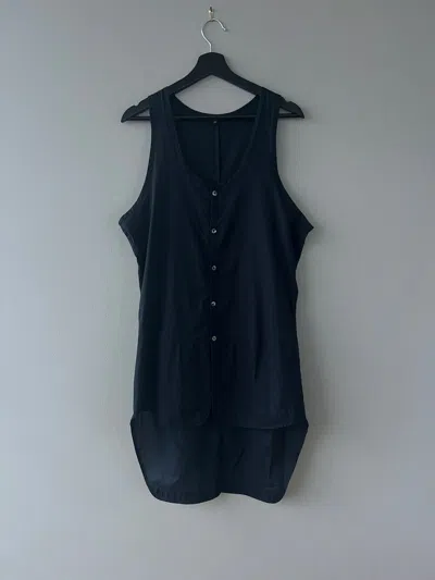 Pre-owned Ann Demeulemeester Sleeveless Scoop-neck Button Up In Black