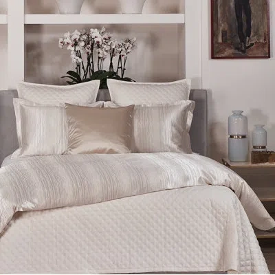Ann Gish Joelle Bed Set In Pearl
