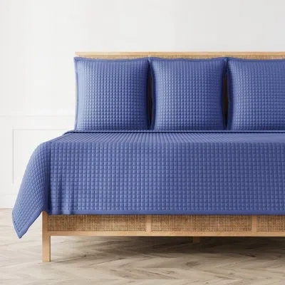 Ann Gish Ready-to-bed Reversible Quilt In Periwinkle