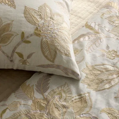 Ann Gish The Met X  Bramshill Sham In Neutral