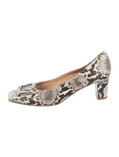 Pre-owned Ann Mashburn Leather Animal Print Pumps In Neutral