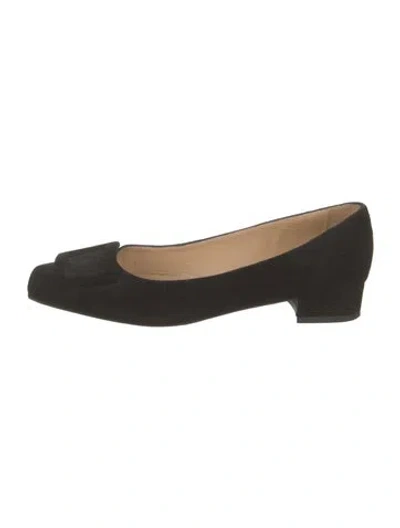 Pre-owned Ann Mashburn Suede Flats In Black