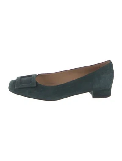 Pre-owned Ann Mashburn Suede Pumps In Green