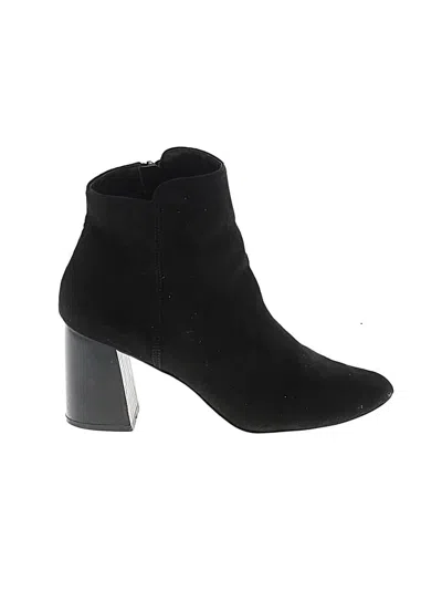 Pre-owned Ann Taylor Ankle Boots In Black