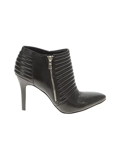 Pre-owned Ann Taylor Ankle Boots In Black
