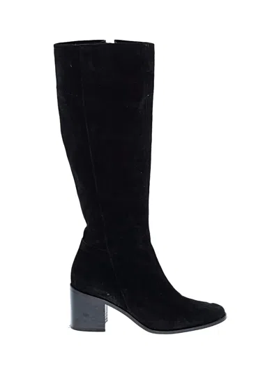 Pre-owned Ann Taylor Boots In Black