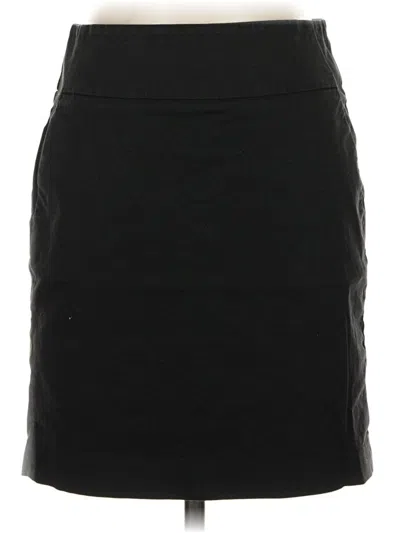 Pre-owned Ann Taylor Casual Skirt In Black