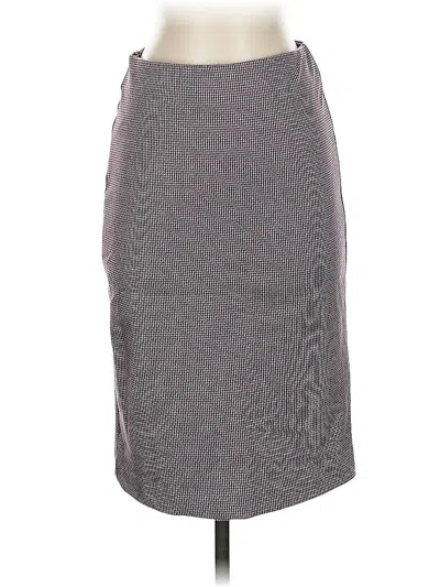 Pre-owned Ann Taylor Casual Skirt In Gray