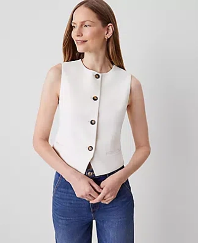 Ann Taylor Crinkle Crepe Cropped Vest In Winter White