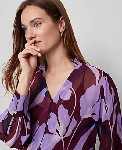 Ann Taylor Floral V-neck Popover Top In Burgundy