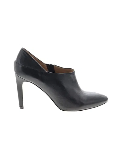 Pre-owned Ann Taylor Heels In Black